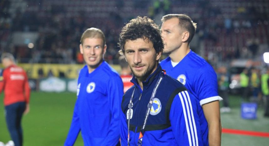 Stevanović povrijeđen, Kodro pozvao Menala