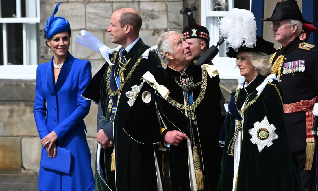 Holandska verzija knjige podigla prašinu: Kralj Carles i Kate govorili o boji kože nerođene bebe