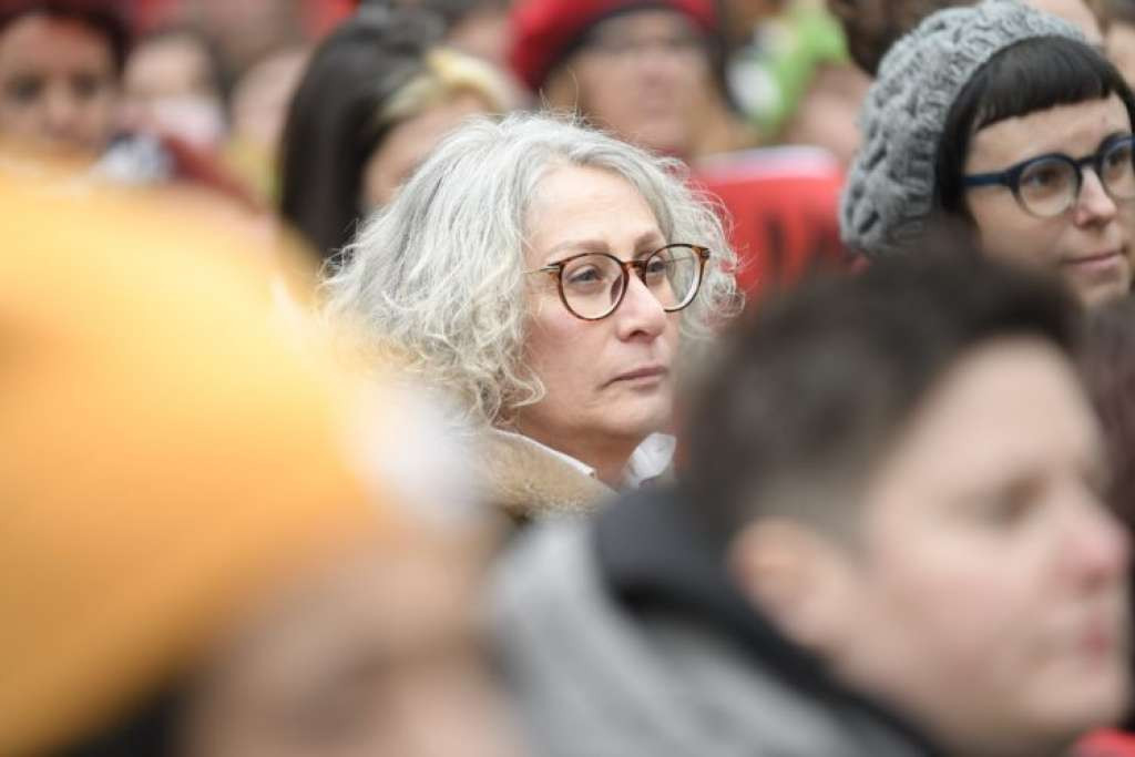 Ćorović pravomoćno osuđena zbog gađanja murala Ratka Mladića jajima