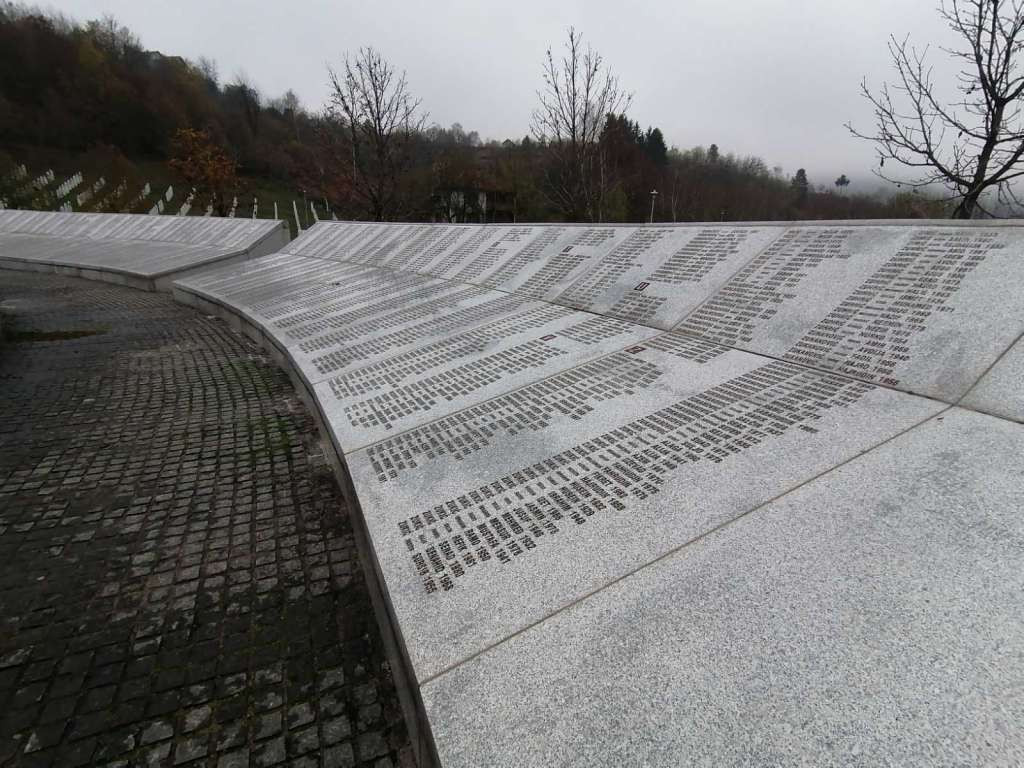 Žrtve i svjedoci genocida: Sramna odluka Suda o puštanju na slobodu osumnjičenih za genocid