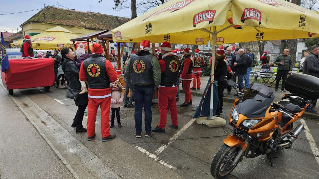 Moto mrazevi u Orašju