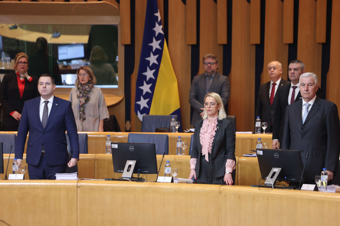 Nović: Sve institucije su trebale održati vanredne sjednice nakon hapšenja Debevca i Mehedagića