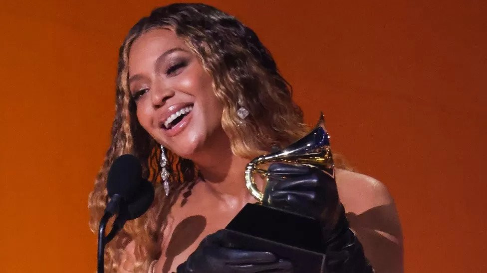 Beyonce kraljica na dodjeli Grammyja, izmakla joj nagrada za najbolji album
