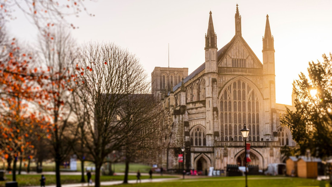Crkva Engleske razmatra korištenje rodno neutralnog termina za Boga