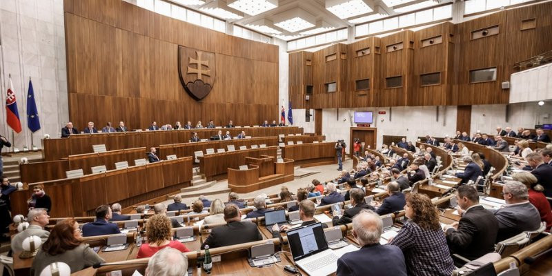 Parlament Slovačke usvojio rezoluciju u kojoj rusku vlast proglašava “terorističkim režimom“