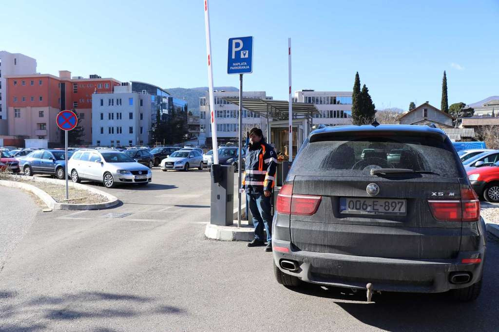Gradsko vijeće Mostara danas neće raspravljati o Mostar parkingu