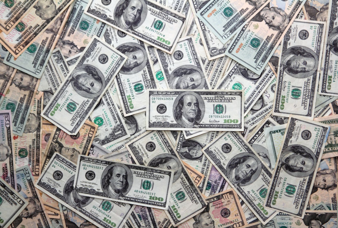 Više od 200 milionera traži veće poreze za superbogate