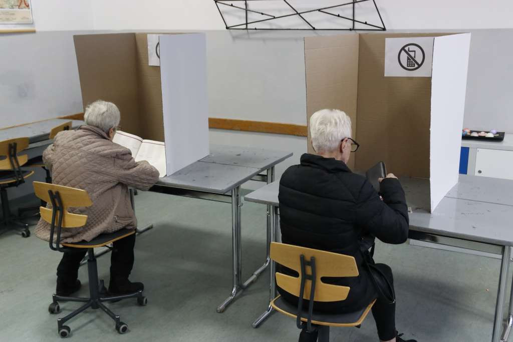 Građani Srebrenika biraju između dva kandidata za gradonačelnika - Adnana Bjelića i Nermina Tursića