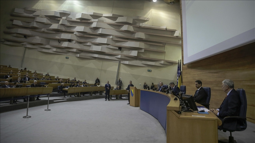 Državni zastupnici danas o akcizama i platama u institucijama BiH