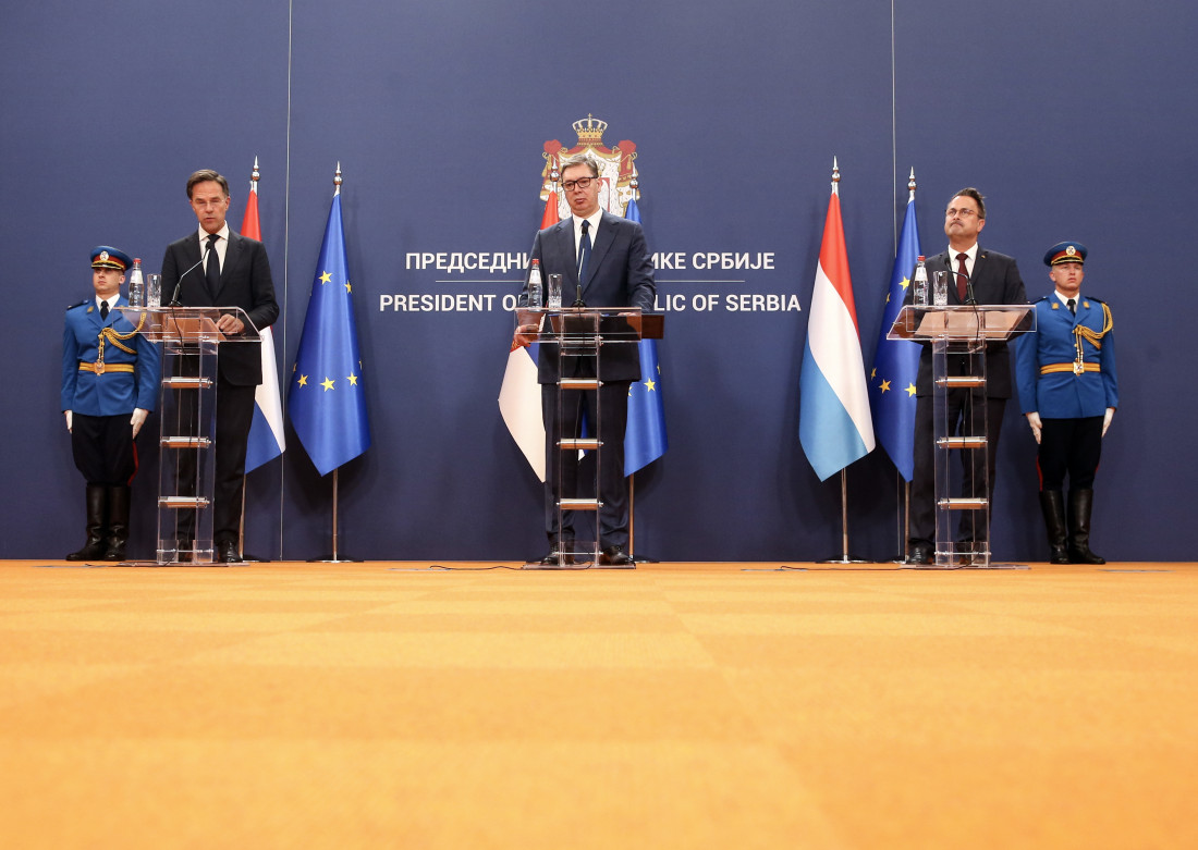 Rutte i Bettel u Beogradu: Neophodno zajednički smiriti napetosti na Kosovu