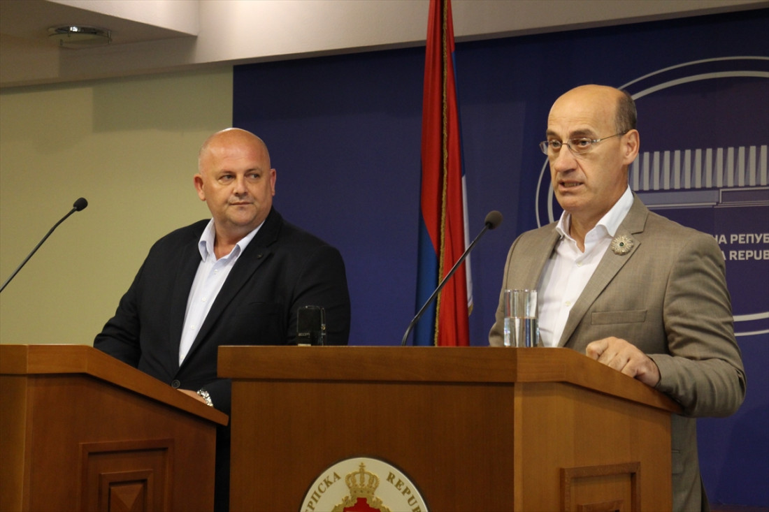 Salkić i Hurtić uputili u proceduru Rezoluciju osude genocida u Srebrenici