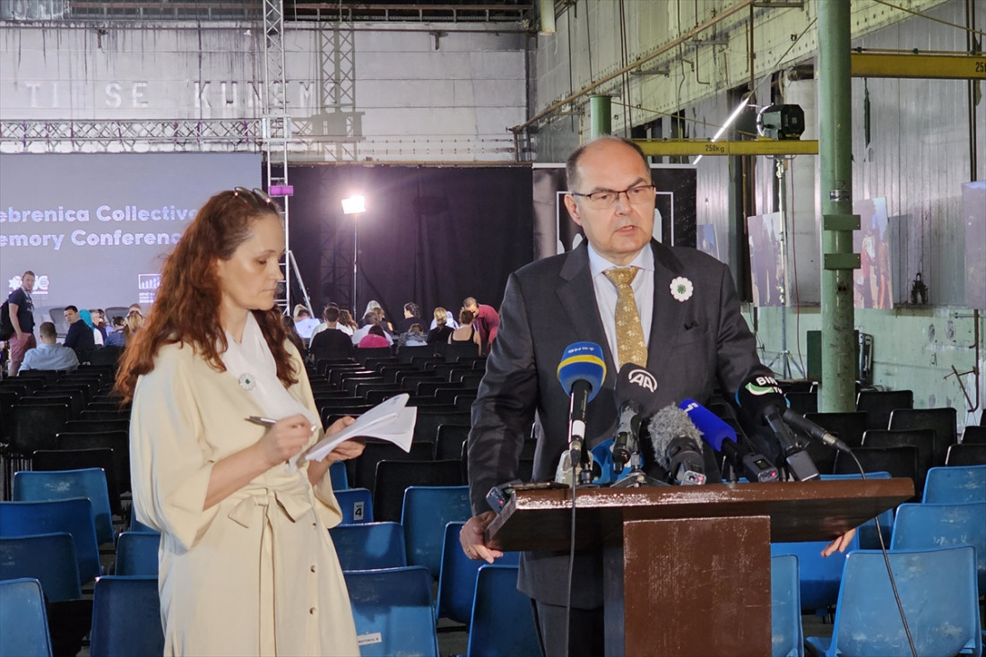"Radit ću na tome da svi koji negiraju genocid budu krivično gonjeni"