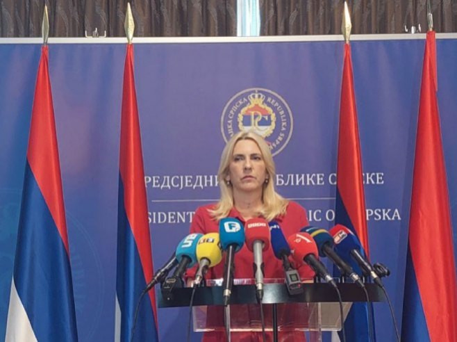 "Tri verzije pisma, ja nisam dobila nijedno, sumnjam da je falsifikovano"