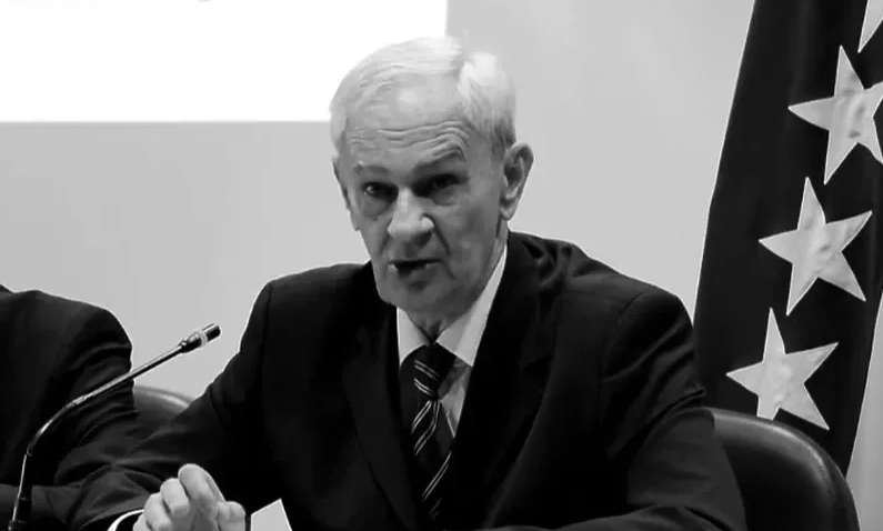 Preminuo general i vojni pilot Salko Begić