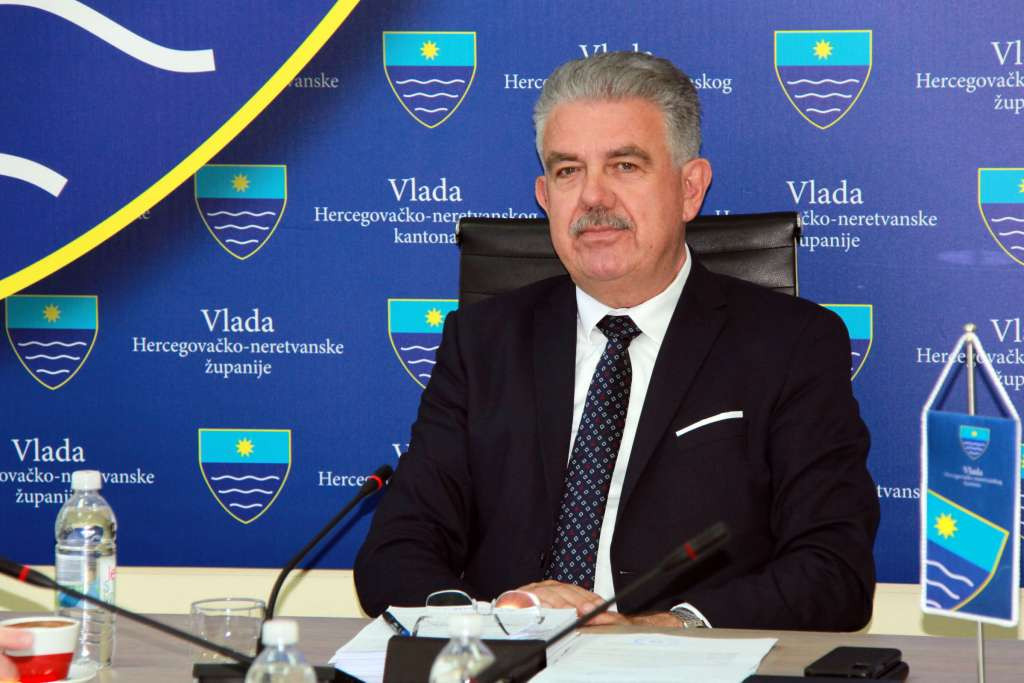 Vlada HNK potpisala nalog za isplatu 3,7 milijuna maraka za izvansudske nagodbe