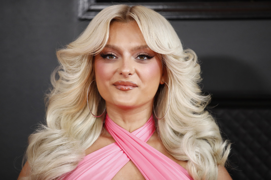 Muškarac koji je telefonom pogodio Bebe Rexhu mislio da bi to moglo biti smiješno