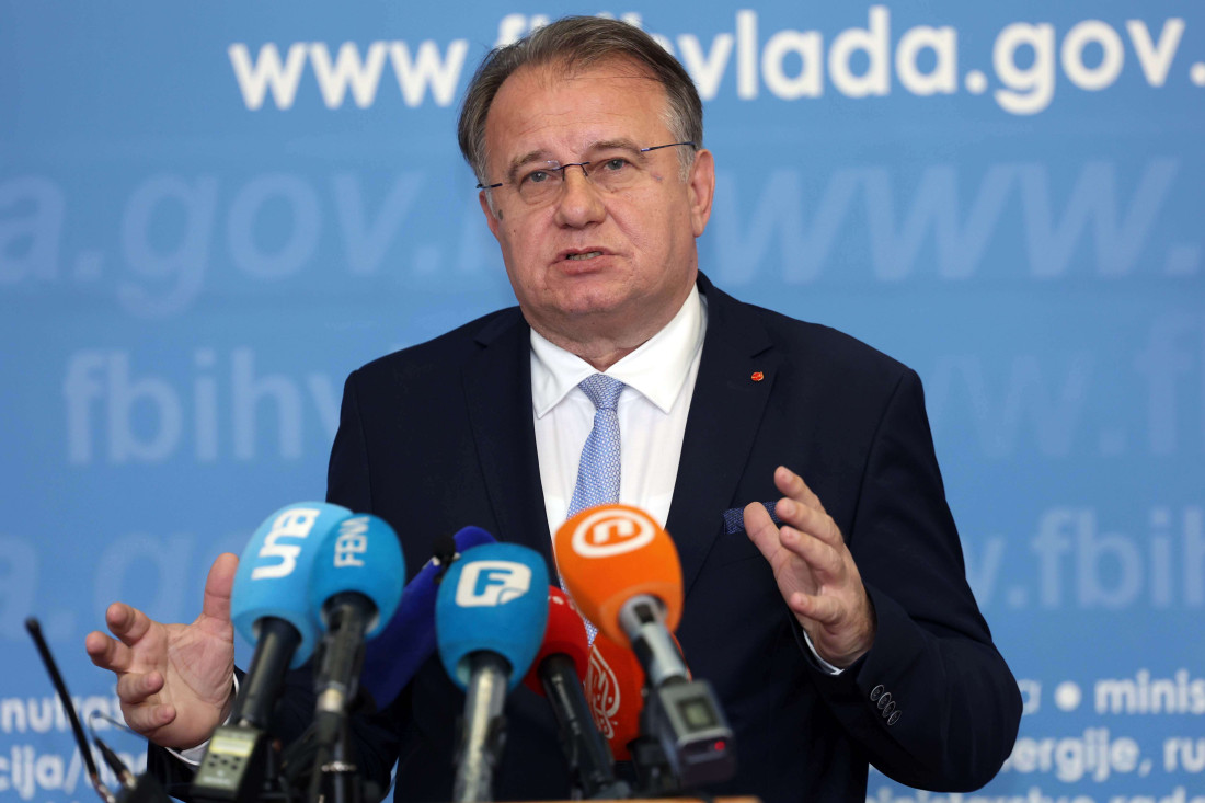 "Izvinjavam se žrtvama ratnih zločina zbog izjave ministrice Vlaisavljević"