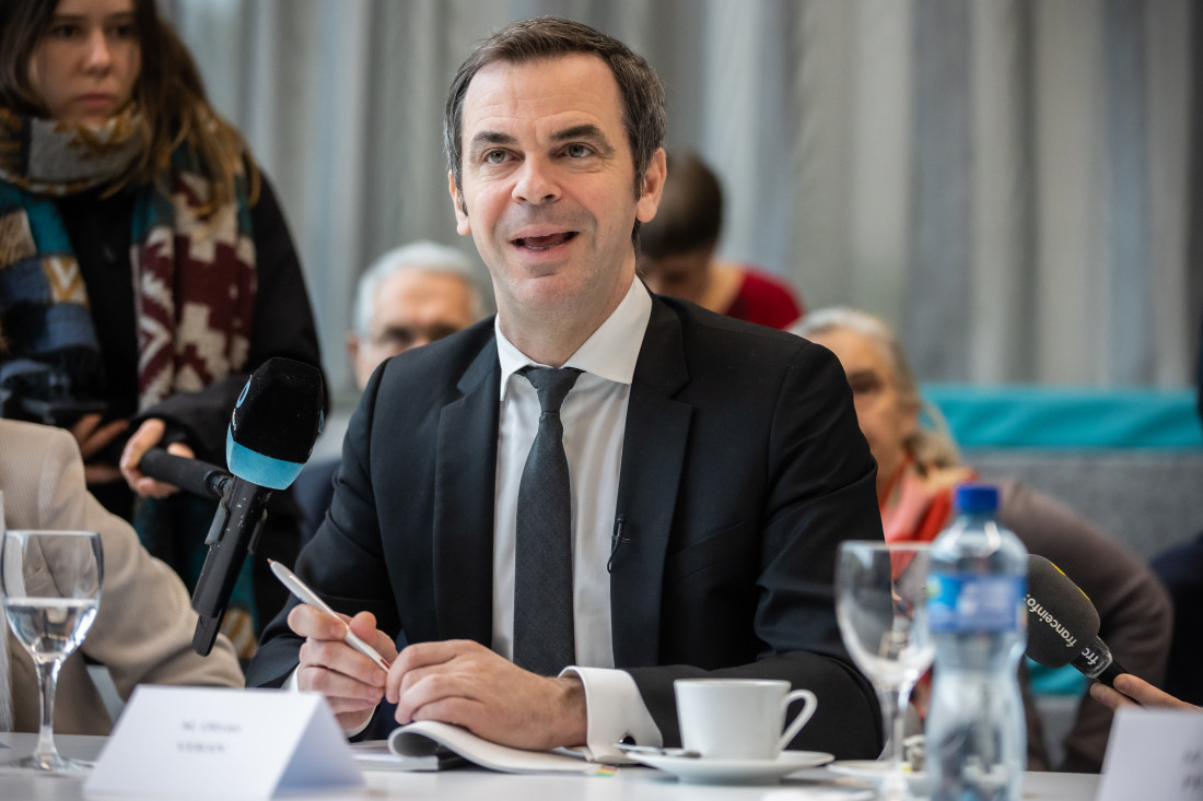 Francuska vlada žali zbog odbijanja fudbalera da nose dres u duginim bojama