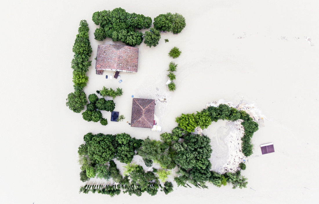 U Italiji više sela evakuisano u borbi sa posljedicama smrtonosnih poplava