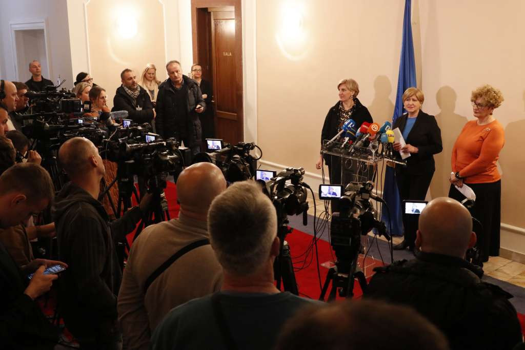 Ustavni sud BiH privremeno stavio van snage Zakon o nepokretnoj imovini RS