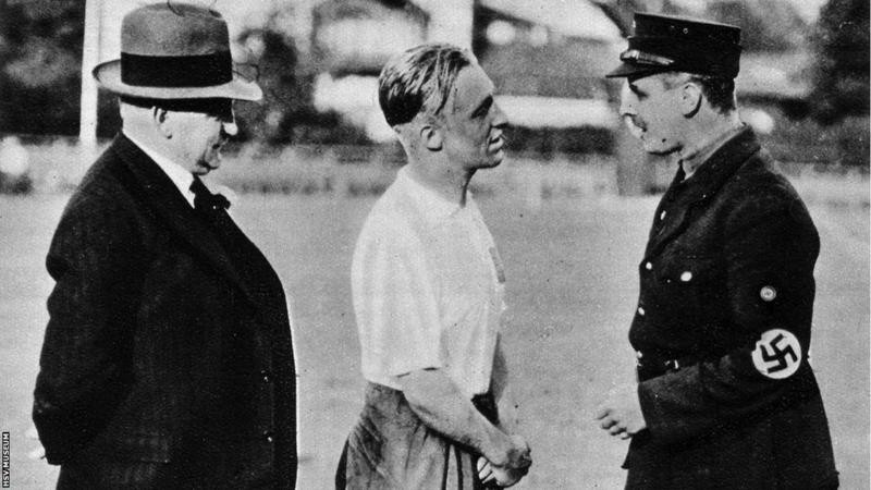 Asbjorn Halvorsen i Otto Harder: Od saigrača u miru do neprijatelja u ratu