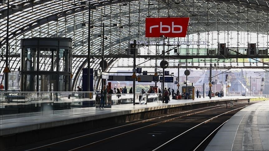Radnici njemačkog javnog prevoza započeli štrajk zbog povećanja plata