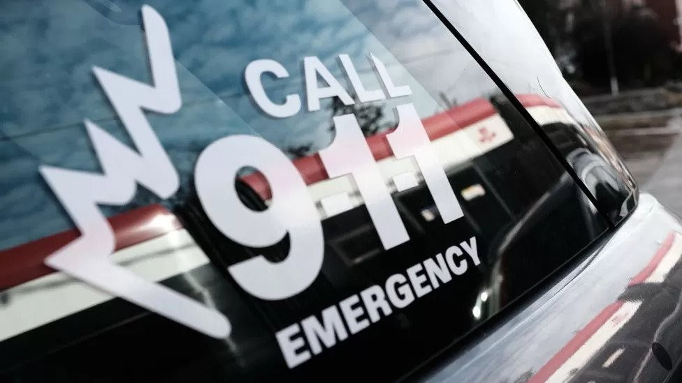 Kombi naletio na pješake u Quebecu, dvoje mrtvih i devetoro povrijeđenih