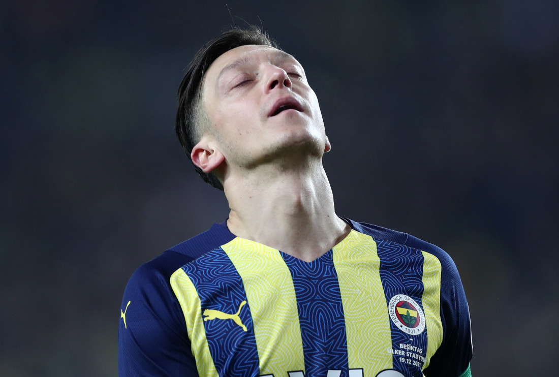 Mesut Ozil okončao fudbalsku karijeru