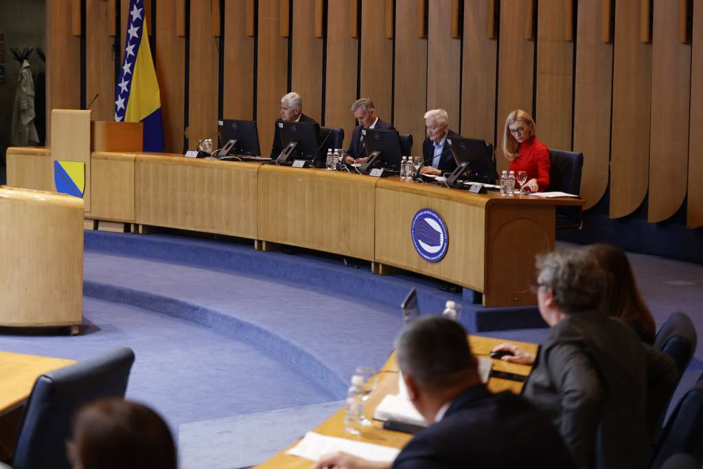 Dom naroda PSBiH danas o izmjenama Zakona o akcizama