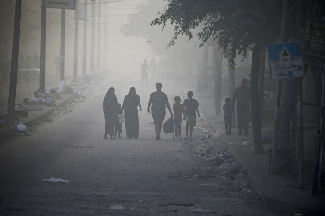 AP: U toku pregovori o trodnevnom humanitarnom prekidu vatre u Gazi