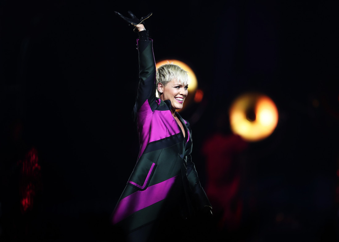 Pink će tokom koncerata na Floridi fanovima dijeliti "zabranjene knjige"