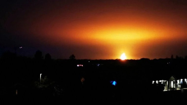 Snažna eksplozija odjeknula u Oxfordu nakon udara groma