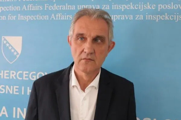 U političkim minutama jutarnjeg programa ovog utorka Elmir Ramić