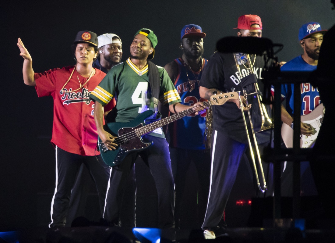 Bruno Mars napustio Izrael usred terorističkih napada, ostavljajući svu koncertnu opremu