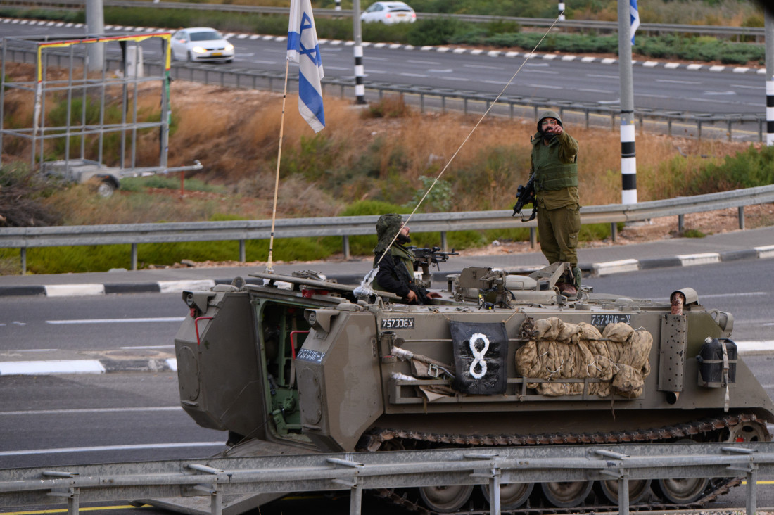Izrael evakuiše naselja dva kilometra od libanske granice