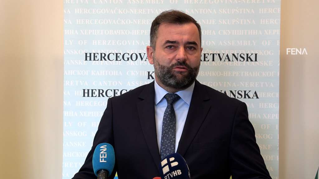 Alić: Dogovor o raspodjeli resora u HNK postignut, problem su imena ministara