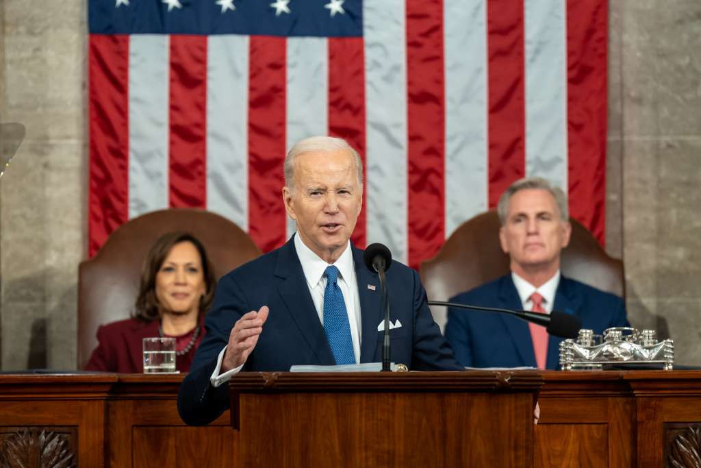 Muslimani u Americi poručili Bidenu: Nema prekida vatre u Gazi, nema glasova!
