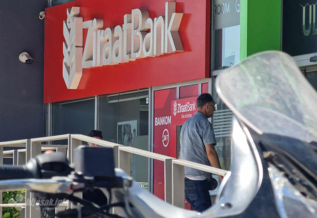 Dvojica razbojnika opljačkali banku u Mostaru