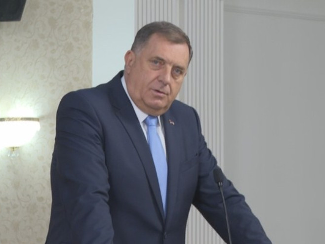 "Ako Schmidt dođe na neki sastanak u RS biće izbačen"
