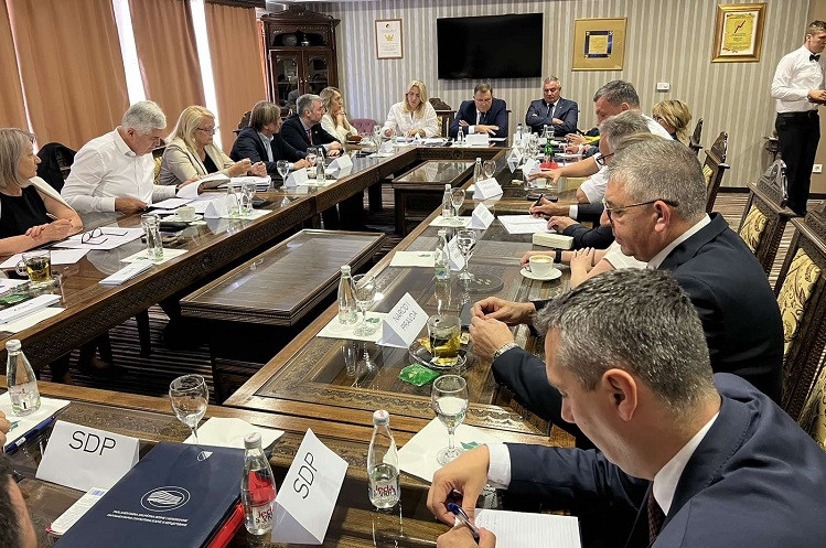 Sastanak predsjednika stranaka koje čine većinu na državnom nivou