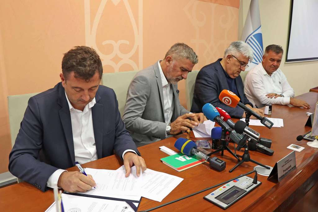 'Lana nam je inspiracija': Mostar konačno dobija olimpijski bazen