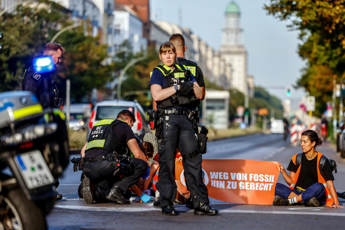 Klimatski aktivisti blokirali brojne ulice u Berlinu