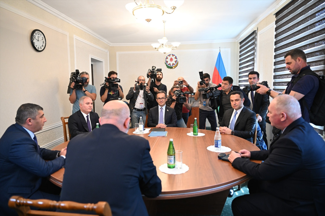 Počeo sastanak delegacija Azerbejdžana i armenskog stanovništva u Karabahu