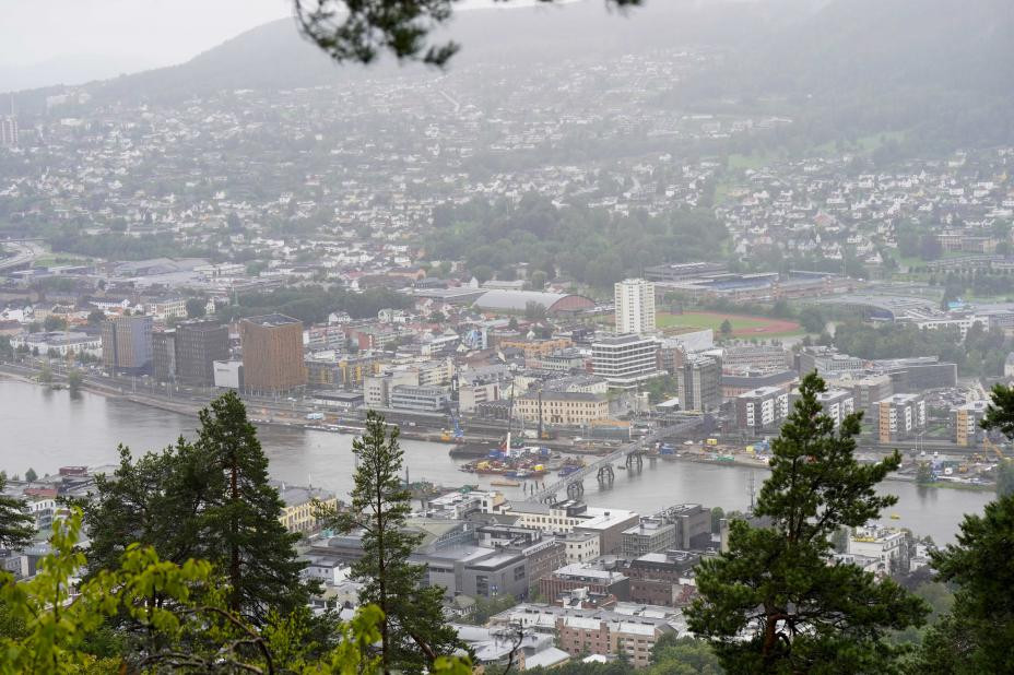 Norveške vlasti poništile odluku grada da prihvata samo ukrajinske izbjeglice