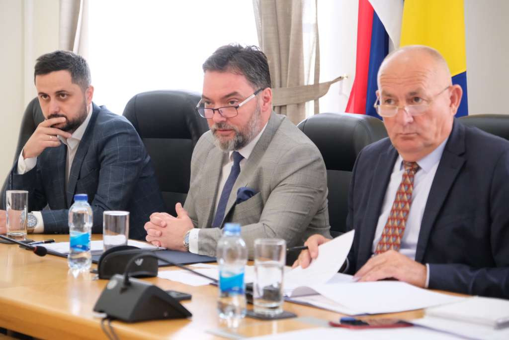 Razmatran javni poziv za angažovanje međunarodne pravne kuće u slučaju Trgovska gora