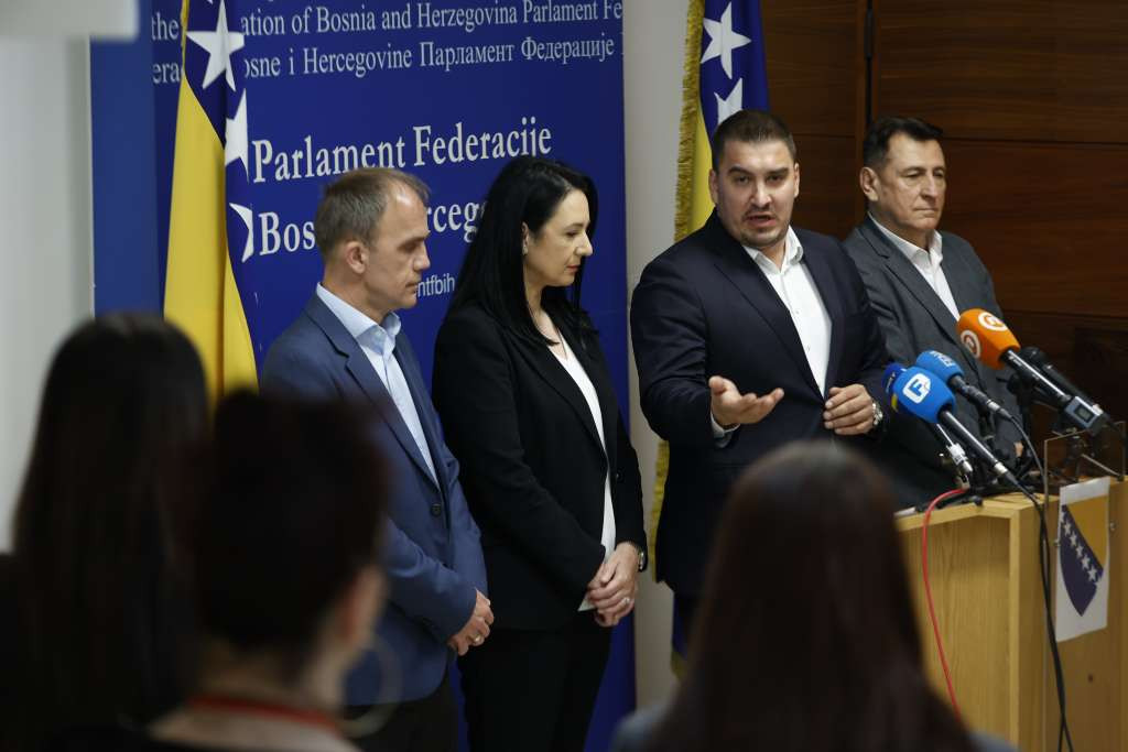 Zahiragić: Ako je Trojka zaista dobronamjerna, prihvatiće naš amandman