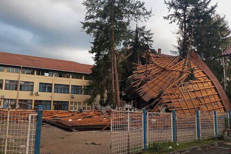 Olujni vjetar pričinio štete u Čeliću i Gračanici