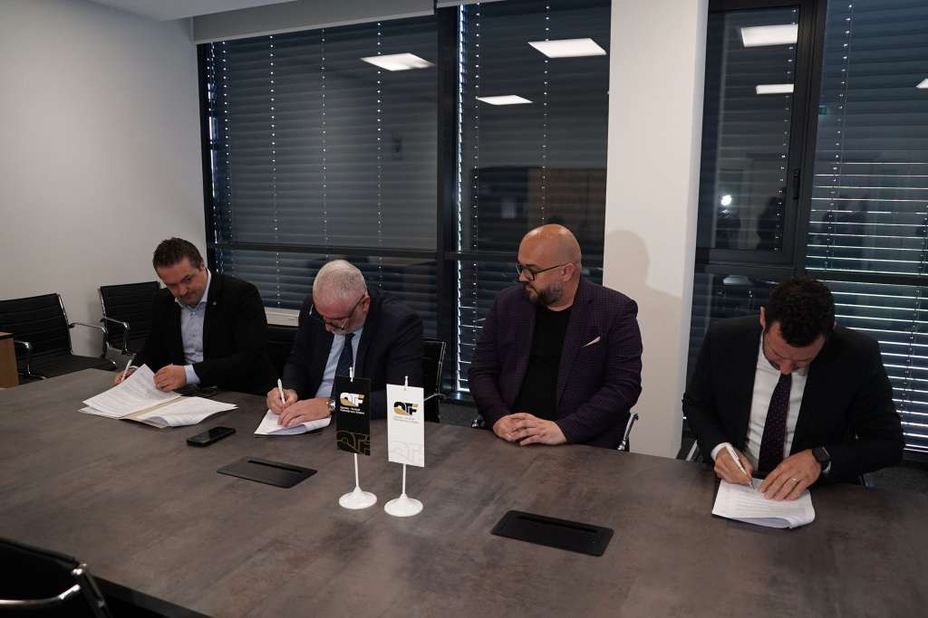 Potpisan Sporazum o izvođenju radova na sanaciji pružnog prelaza na M-17 u Blažuju