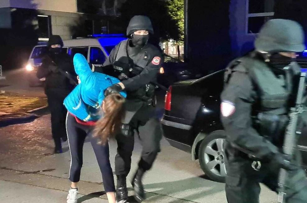 Ubistvo S.K. u Doboju: uhapšena i njegova maloljetna kćerka