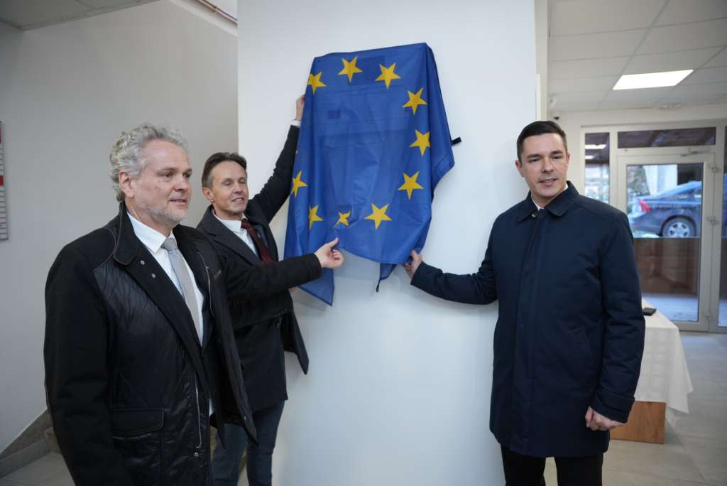 Sattler svečano otvorio renovirani Osnovni sud u Mrkonjić Gradu